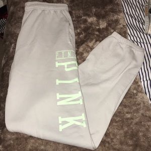 PINK Grey sweatpants with pockets